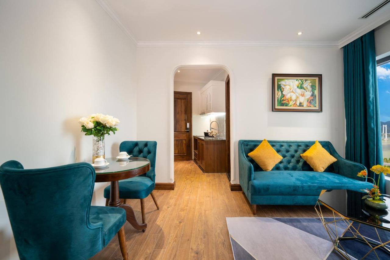 Ds La Belle Vie Hotel & Suite Дананг Екстериор снимка