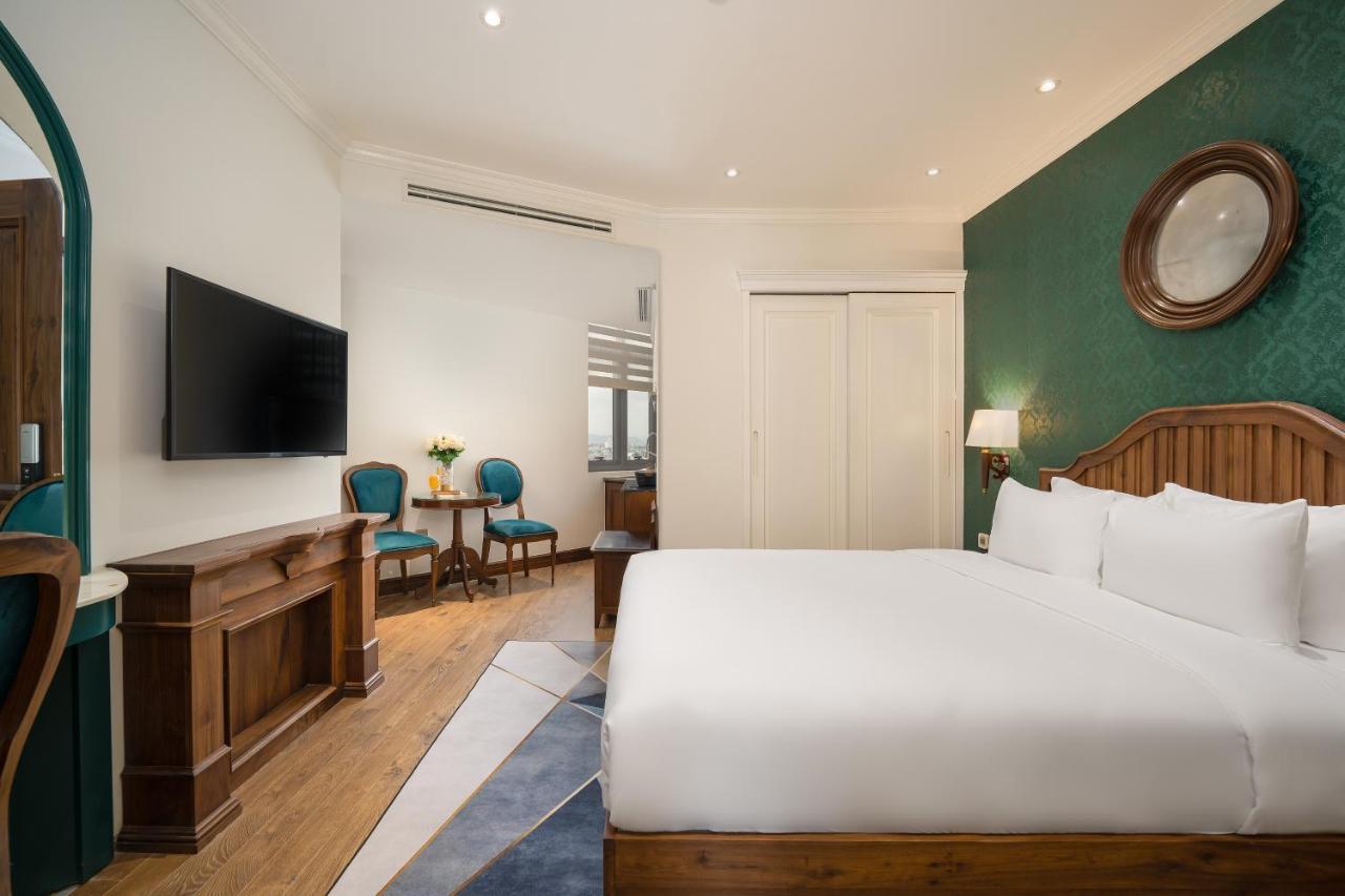Ds La Belle Vie Hotel & Suite Дананг Екстериор снимка