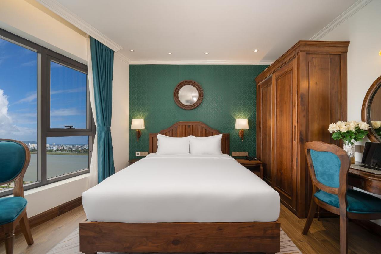 Ds La Belle Vie Hotel & Suite Дананг Екстериор снимка