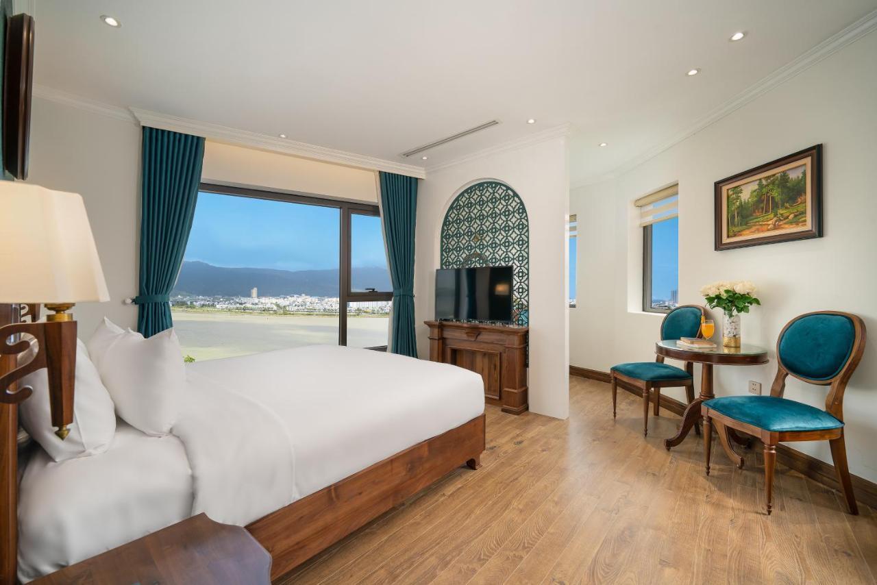 Ds La Belle Vie Hotel & Suite Дананг Екстериор снимка