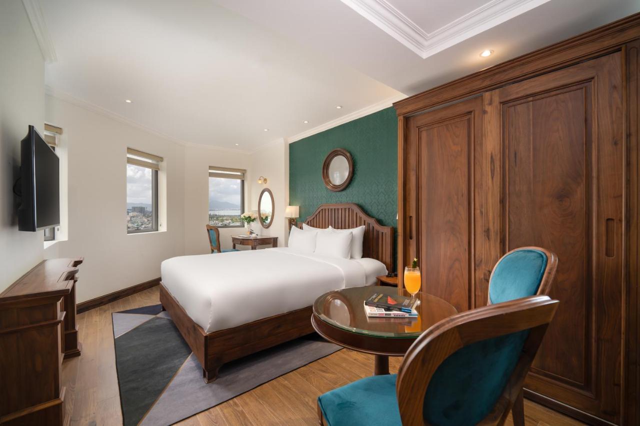 Ds La Belle Vie Hotel & Suite Дананг Екстериор снимка