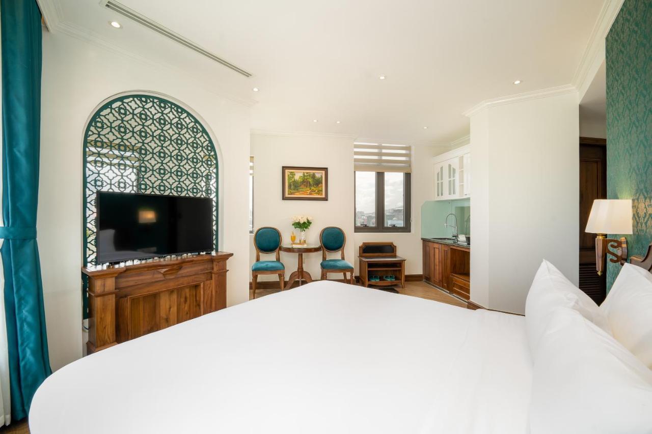 Ds La Belle Vie Hotel & Suite Дананг Екстериор снимка