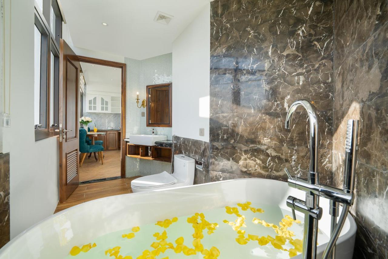 Ds La Belle Vie Hotel & Suite Дананг Екстериор снимка